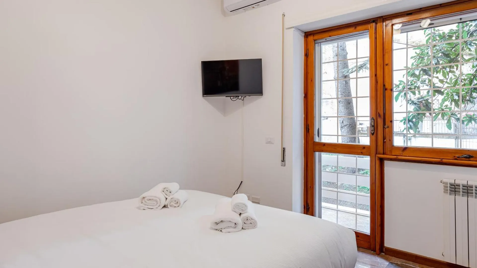 Six Comfort House - Style And Comfort Rome 0*,  Italie
